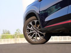 2020款 2.0T 自动旗舰型