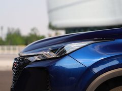 2020款 2.0T 自动旗舰型