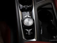 2020款 2.0T 自动旗舰型