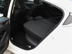 2020款 2.5L 蓝天运动版