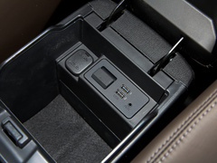 2020款 2.5L 蓝天尊崇版