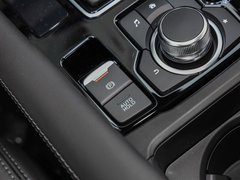 2020款 2.0L 蓝天豪华版