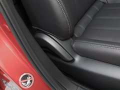 2020款 2.0L 蓝天豪华版