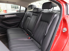 2020款 2.0L 蓝天豪华版