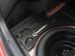 2020款 2.0L 蓝天豪华版