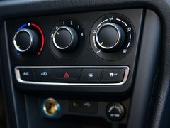 2020款 百万全球版 1.5L 手动精英型