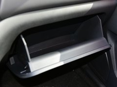 2020款 百万全球版 1.5L 手动精英型