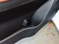 2020款 百万全球版 1.5L 手动精英型
