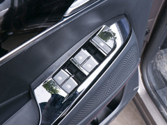 2019款 1.5T 自动舒享版 5座