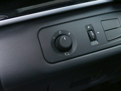 2019款 1.5T 自动舒享版 5座