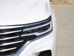 2019款 400TGI 自动智能座舱旗舰版