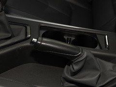 2019款 1.5L 手动豪华型