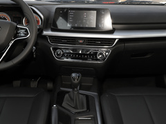 2019款 1.5L 手动豪华型