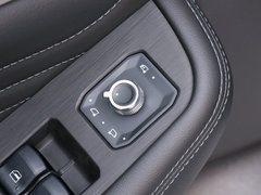 2020款 2.0T 两驱i动