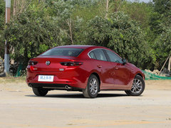 2020款 1.5L 自动质型版