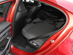 2020款 1.5L 自动质型版