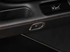 2020款 3.0T V6全驱尊雅版
