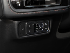 2020款 3.0T V6全驱尊雅版