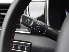 2019款 1.5T 自动尊贵型
