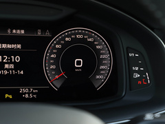 2019款 55 TFSI 至尊限量版