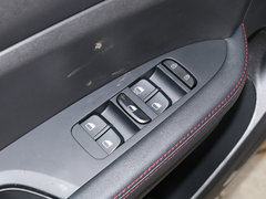 2020款 1.6L 手动智能星空版