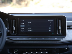 2019款 1.5T CVT 24小时在线尊贵型 5座