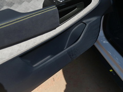 2019款 1.5T CVT 24小时在线尊贵型 5座