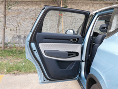 2019款 1.5T CVT 24小时在线尊贵型 6座