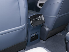 2019款 1.5T CVT 24小时在线尊贵型 6座
