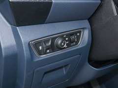 2019款 1.5T CVT 24小时在线尊贵型 6座
