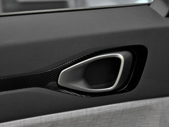 2019款 1.5T CVT 24小时在线豪华型 7座