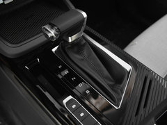 2019款 1.5T CVT 24小时在线豪华型 7座