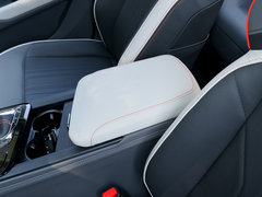 2019款 1.5T CVT 24小时在线豪华型