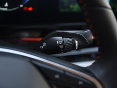 2019款 1.5T CVT 24小时在线尊贵型