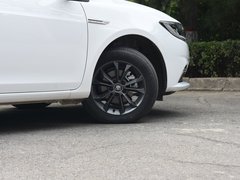 2019款 1.5L 手动豪华型