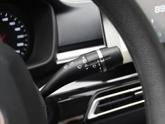 2019款 1.5L 手动豪华型