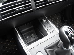 2019款 1.5L 手动豪华型