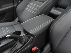 2019款 1.5L 手动豪华型