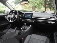 2019款 1.5L 手动豪华型