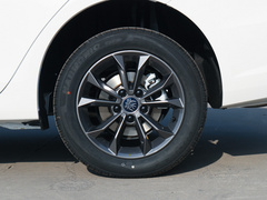 2019款 1.5L 自动豪华型