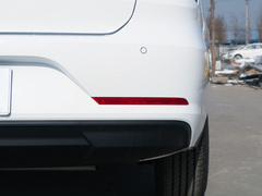 2019款 1.5L 自动豪华型