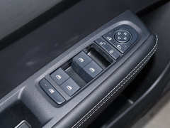 2019款 1.5L 自动豪华型