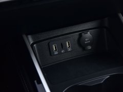 2019款 1.5L 自动尊贵型