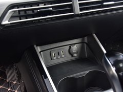 2019款 1.5L 自动尊贵型