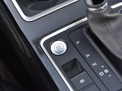 2019款 1.5L 自动尊贵型