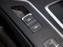 2020款 2.0T 旗舰型