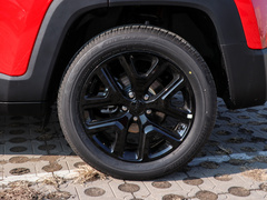 2019款 220T 自动夜鹰版