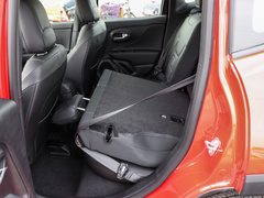 2019款 220T 自动夜鹰版