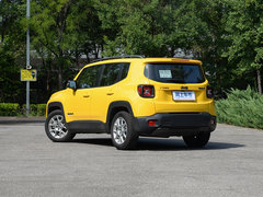 2019款 220T 自动精英版