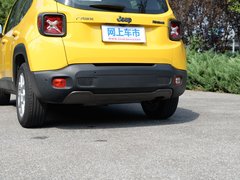 2019款 220T 自动精英版